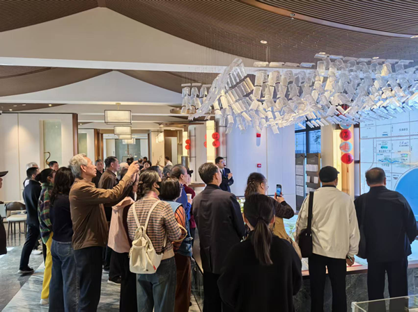 康养+旅游，，激活墟落振兴新引擎